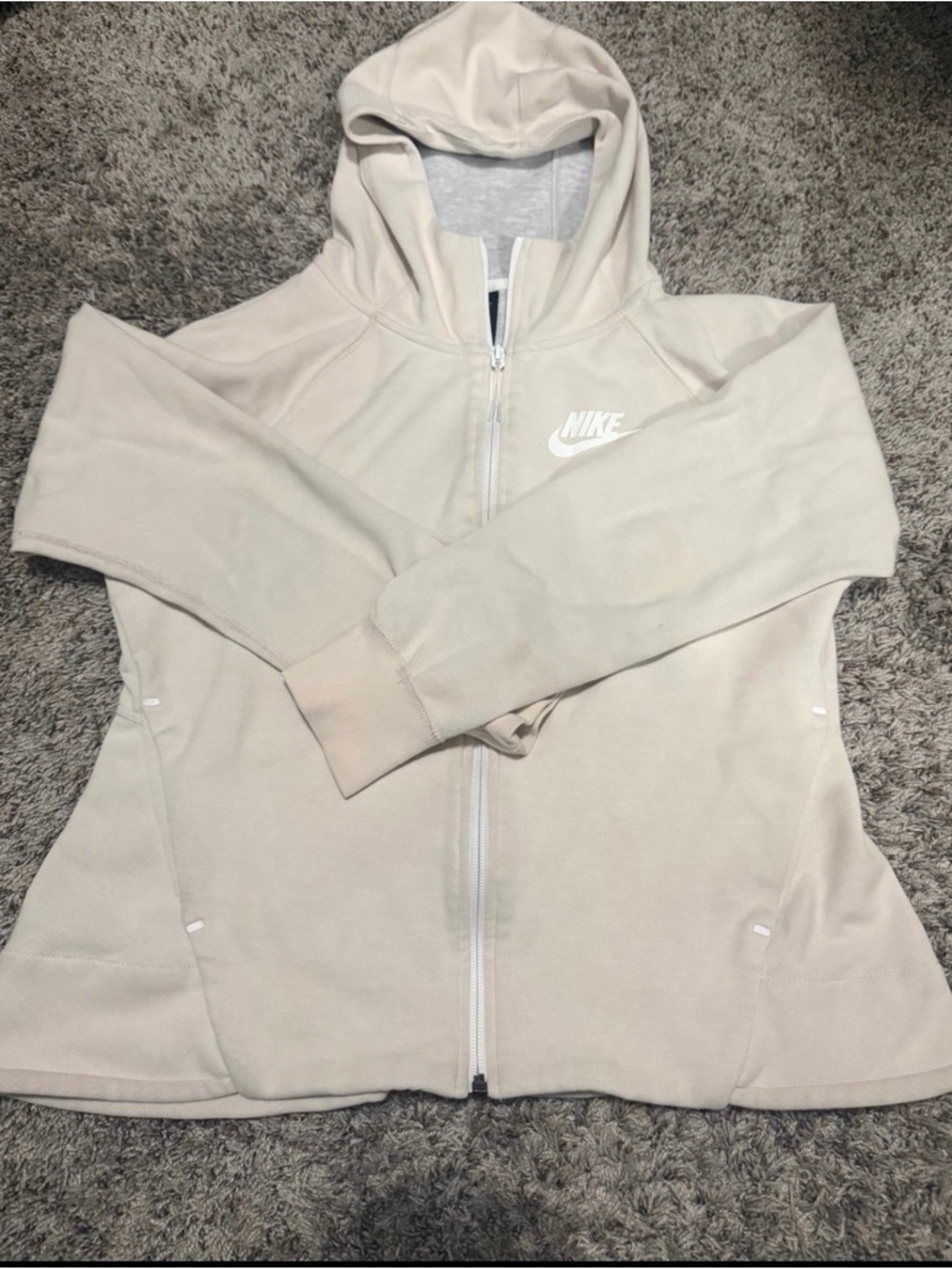 Nike Women's Zip-Up Hoodie Jacket in Light Beige